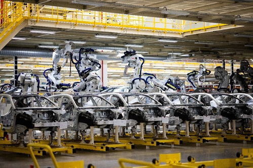 智能制造引领保供新纪元，11月极氪001交付量突破2000台彰显石家庄技术新势力